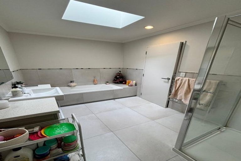 Photo of property in 33d Anselmi Ridge Road, Pukekohe, 2120