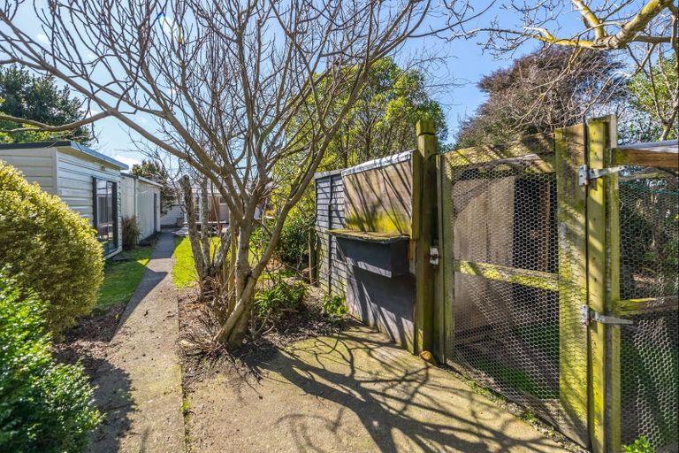 Photo of property in 44 Woodward Street East, Featherston, 5710