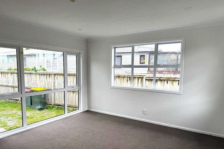 Photo of property in 118 Gloucester Road, Manurewa, Auckland, 2102