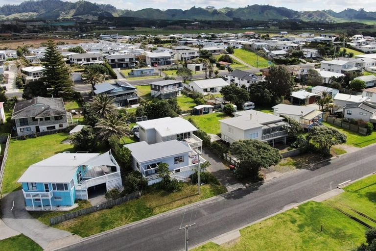 Photo of property in 58b Bway Road, Waihi Beach, 3611