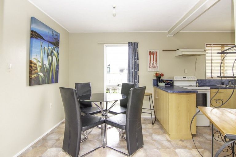 Photo of property in 5 Flygers Line, Milson, Palmerston North, 4414