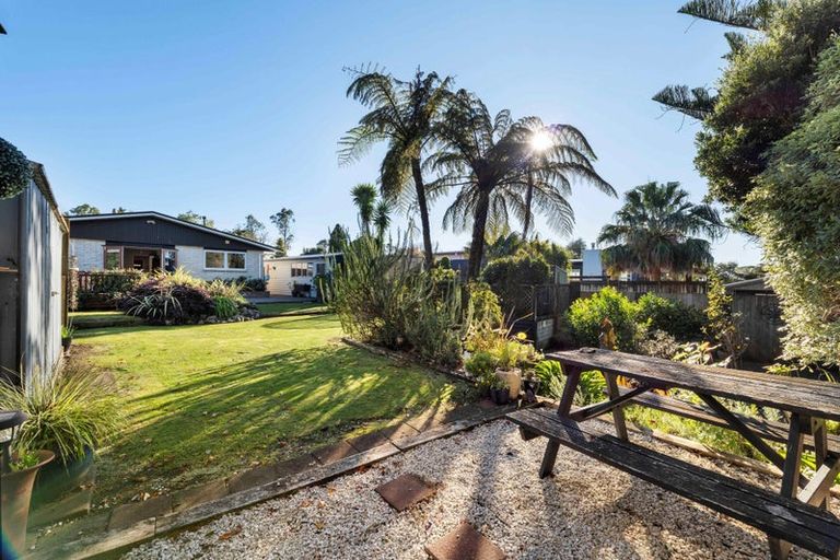 Photo of property in 20 Patterson Road, Hurworth, New Plymouth, 4371