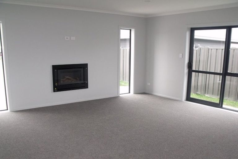 Photo of property in 19 Mckay Close, Frimley, Hastings, 4120