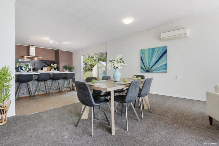 Photo of property in 135c Rosier Road, Glen Eden, Auckland, 0602