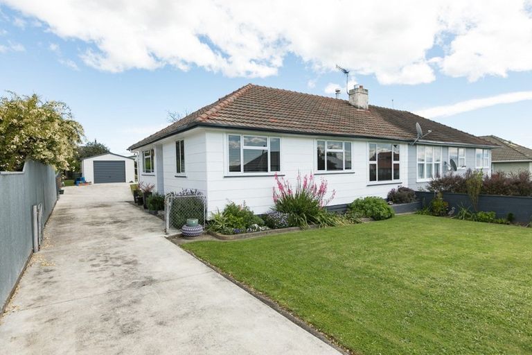 Photo of property in 11 Savage Crescent, Waipukurau, 4200