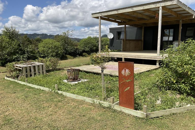Photo of property in 42 Guy Road, Kaipara Flats, Warkworth, 0981