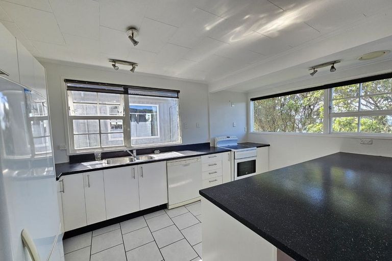 Photo of property in 11 Nagpur Terrace, Broadmeadows, Wellington, 6035