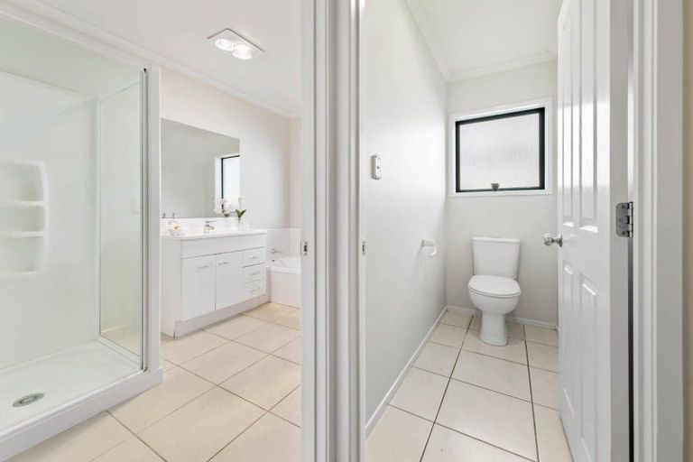Photo of property in 35 Greig Place, Pukekohe, 2120