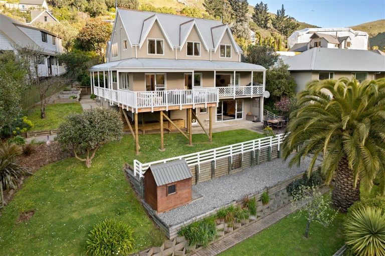 Photo of property in 117 Sumnervale Drive, Sumner, Christchurch, 8081