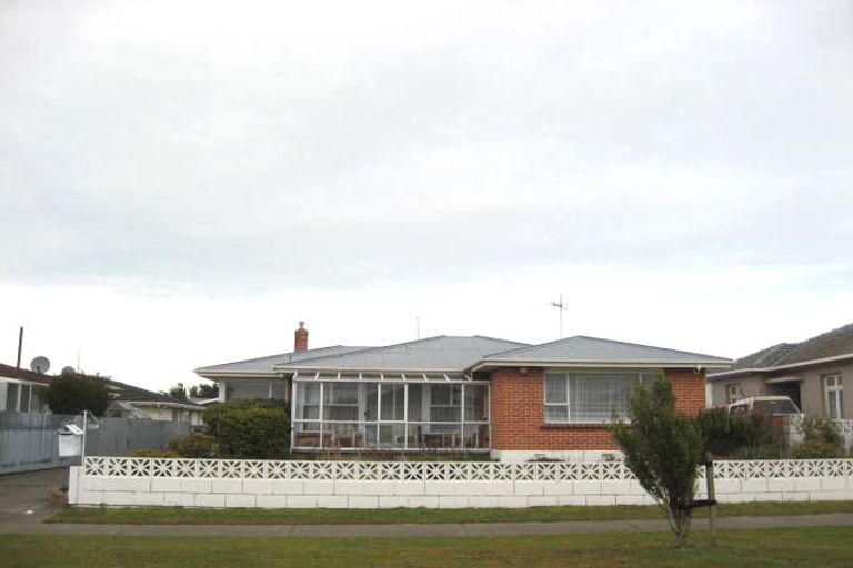 Photo of property in 63 Martin Street, Strathern, Invercargill, 9812