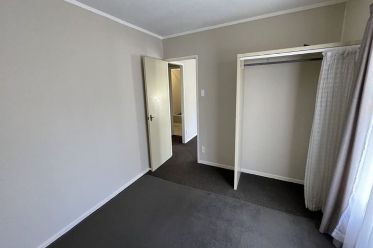 Photo of property in 4 Wyvern Place, Glenfield, Auckland, 0629