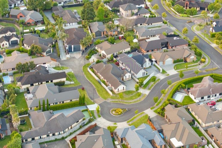 Photo of property in 6 Hampshire Court, Flagstaff, Hamilton, 3210