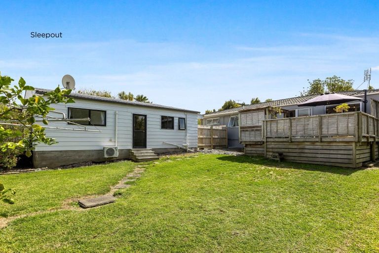 Photo of property in 29 Amorino Drive, Red Beach, 0932