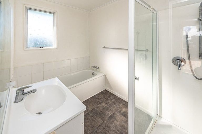 Photo of property in 51 Lee Street, Castlecliff, Whanganui, 4501