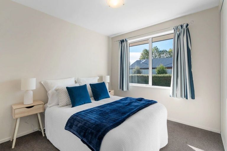 Photo of property in 21 Marlowe Place, Rolleston, 7614