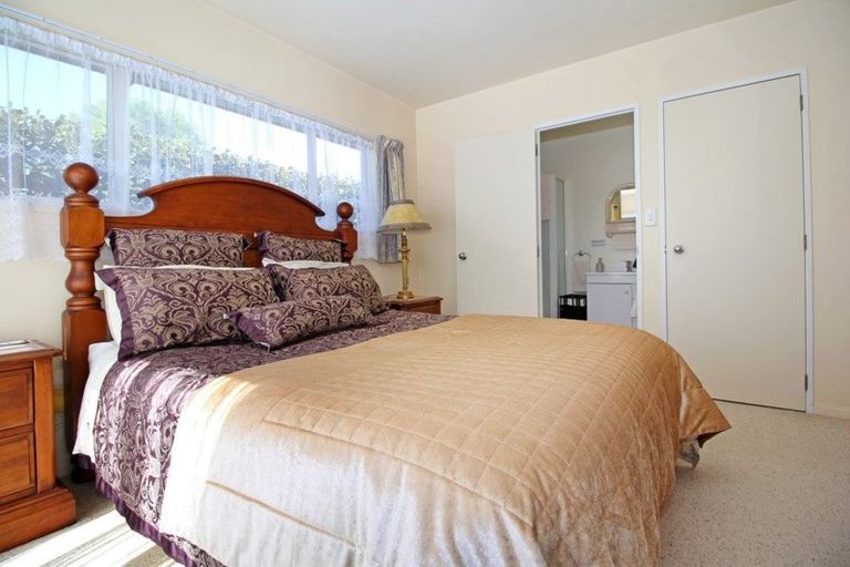 Photo of property in 32a Marne Road, Papakura, 2110