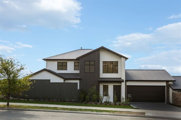 Photo of property in 170b Navigation Drive, Whitby, Porirua, 5024