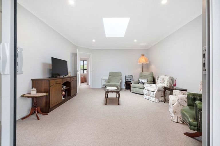 Photo of property in 61 Colombo Street, Cashmere, Christchurch, 8022
