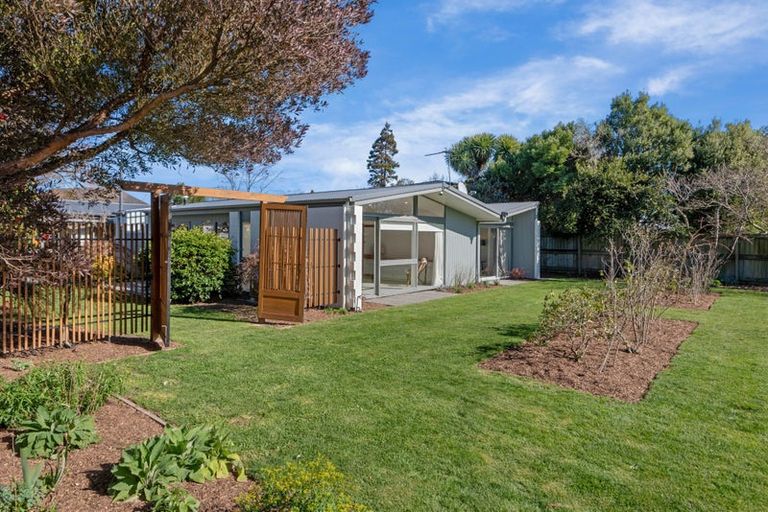 Photo of property in 443b Ilam Road, Bryndwr, Christchurch, 8052