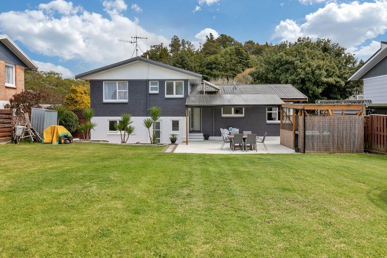 Photo of property in 18 Parkland Crescent, Te Kamo, Whangarei, 0112