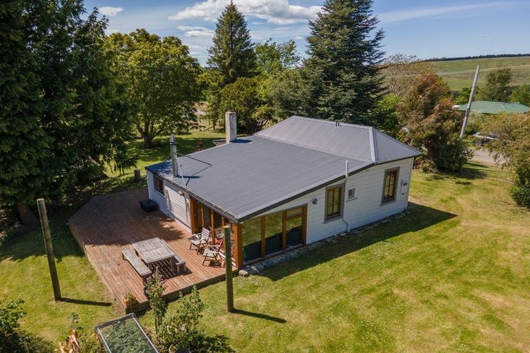 Photo of property in 1512 Livingstone-duntroon Road, Livingstone, Oamaru, 9491