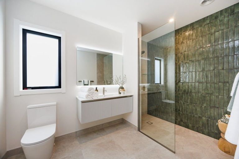 Photo of property in 42a Batt Street, West End, Palmerston North, 4410