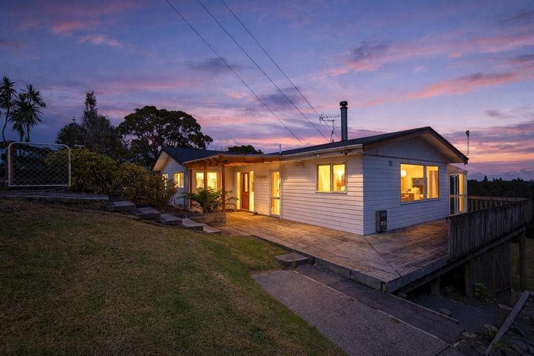 Photo of property in 76 Burne Road, Waitoki, Albany, 0794