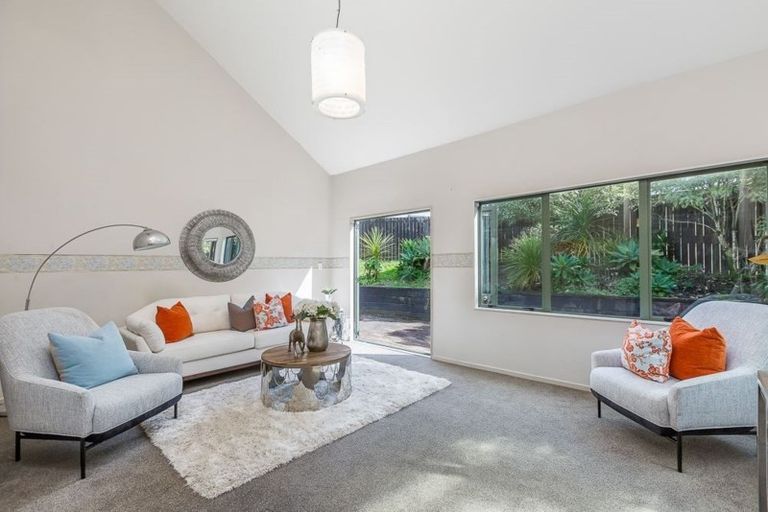 Photo of property in 123 Bushlands Park Drive, Albany, Auckland, 0632