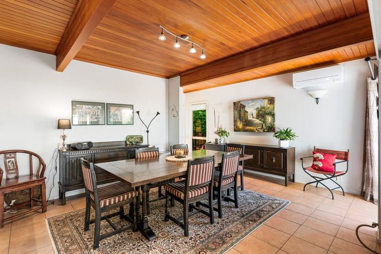 Photo of property in 9 Braemar Road, Castor Bay, Auckland, 0620