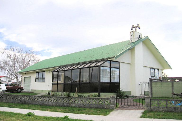 Photo of property in 132 Freyberg Avenue, Tamatea, Napier, 4112