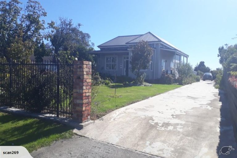 Photo of property in 21 Brougham Street, Westport, 7825