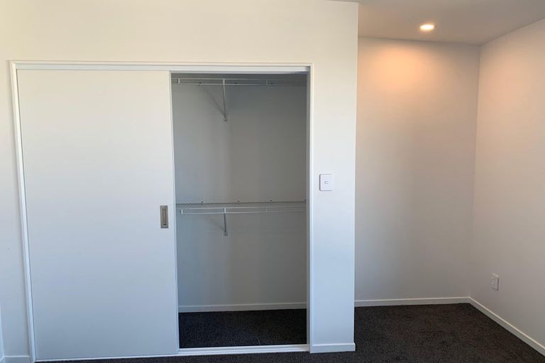 Photo of property in 62u5 Spenmoor Street, Newlands, Wellington, 6037