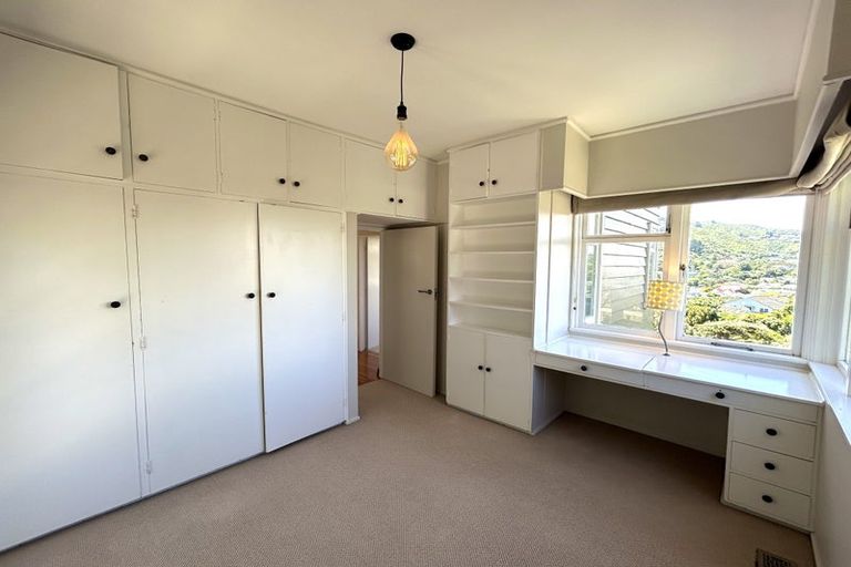 Photo of property in 25 Torwood Road, Khandallah, Wellington, 6035