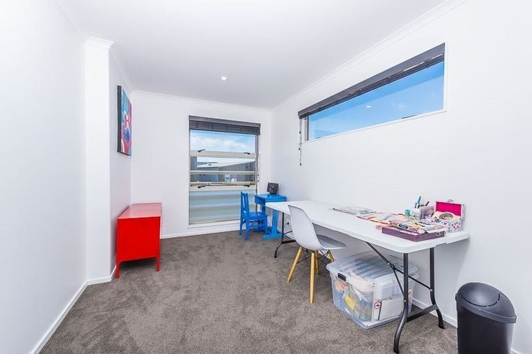 Photo of property in 2 Oioi Road, Hobsonville, Auckland, 0616