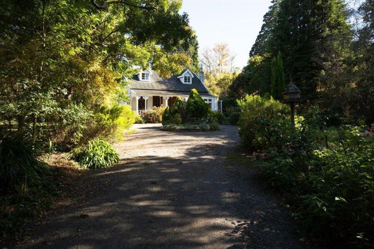 Photo of property in 2 Rose Street, Waipawa, 4210