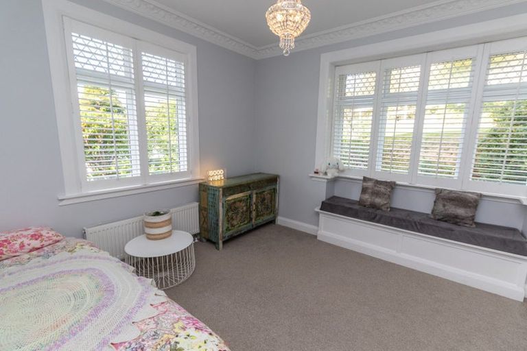 Photo of property in 16 Tisdall Street, Karori, Wellington, 6012