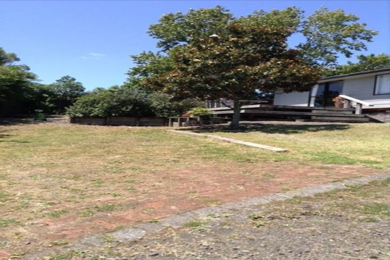 Photo of property in 10 Rapaki Place, Te Atatu Peninsula, Auckland, 0610