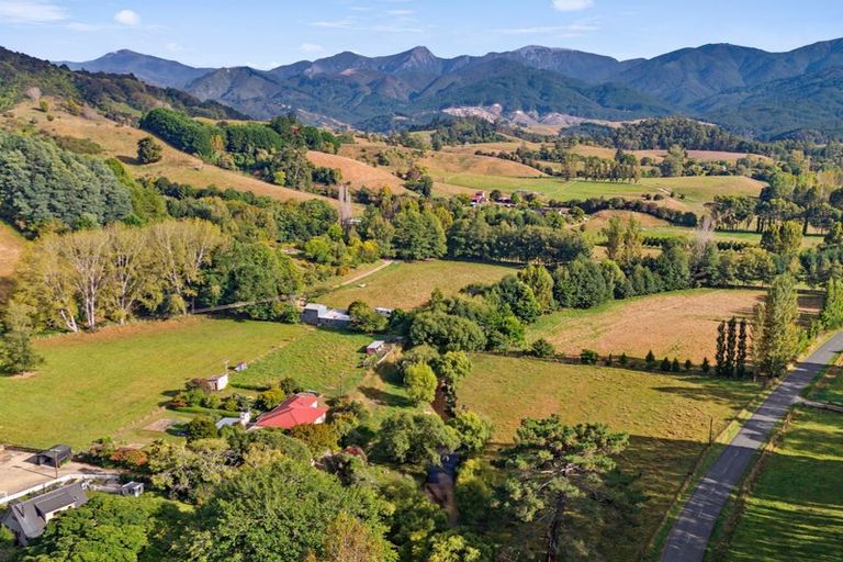 Photo of property in 172 Thorpe-orinoco Road, Ngatimoti, Motueka, 7196
