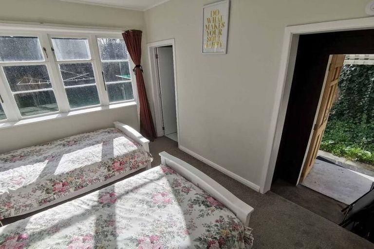 Photo of property in 120 Peverel Street, Riccarton, Christchurch, 8041