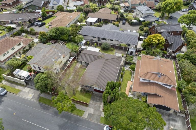 Photo of property in 35 Waddington Drive, Naenae, Lower Hutt, 5011