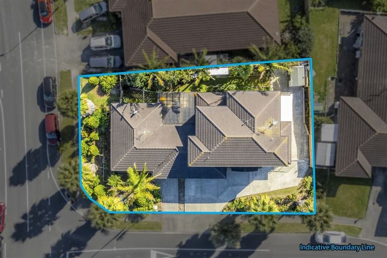 Photo of property in 2 Dunaff Place, Flat Bush, Auckland, 2019