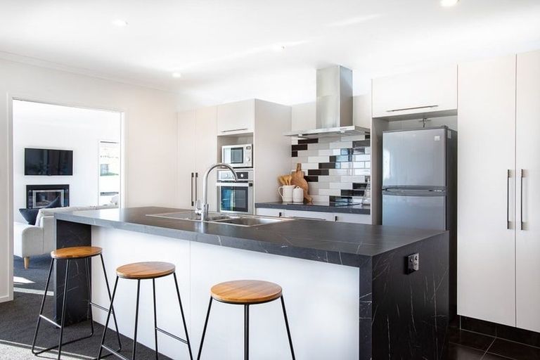 Photo of property in 4 Flounder Drive, Omokoroa, 3114