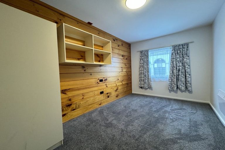 Photo of property in Te Awhina Apartments, 22u3 Sussex Street, Mount Cook, Wellington, 6021