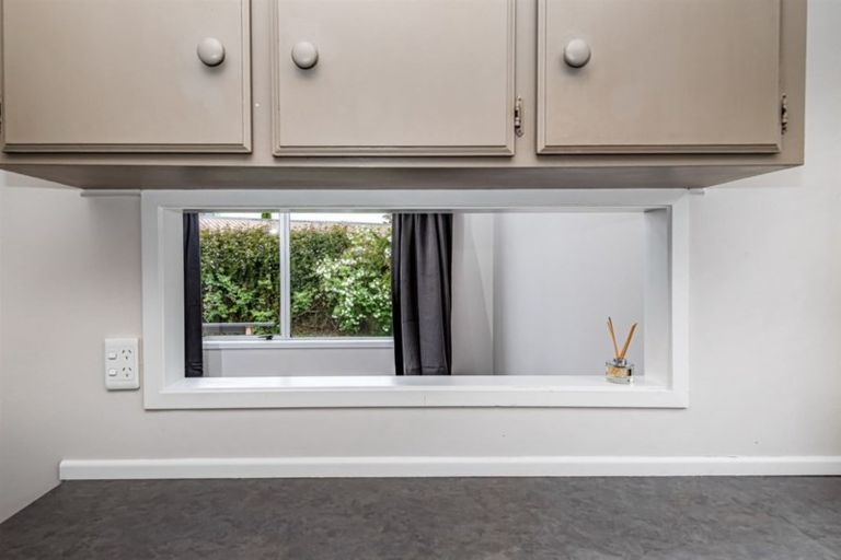 Photo of property in 11 Sunward Rise, Glenfield, Auckland, 0629