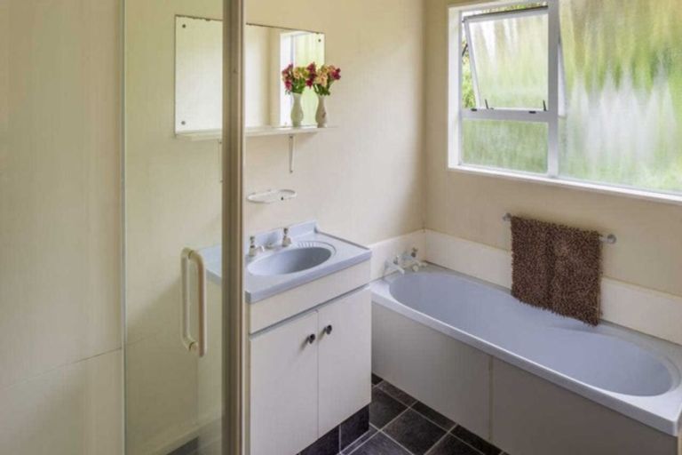 Photo of property in 11 Manly Garden, Paraparaumu Beach, Paraparaumu, 5032