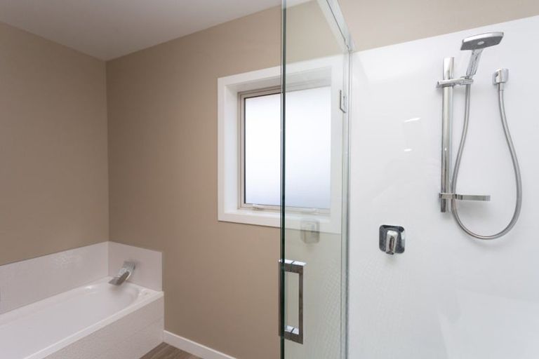 Photo of property in 19 Toorak Avenue, Avonhead, Christchurch, 8042