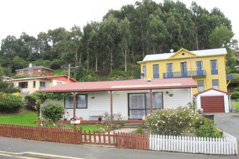 Photo of property in 34 Barnes Drive, Caversham, Dunedin, 9011