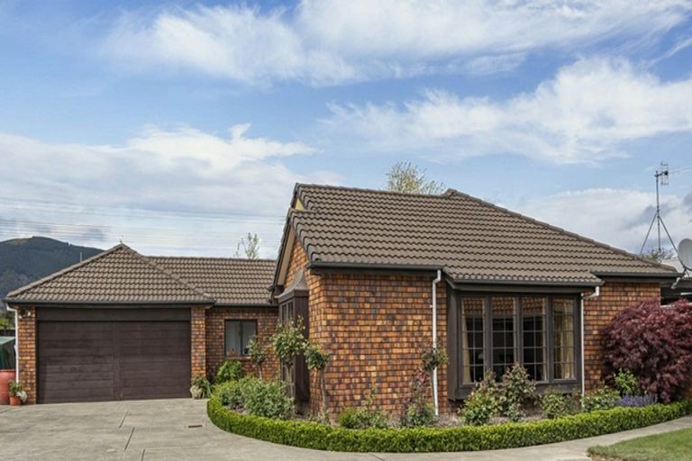 Photo of property in 51 Masefield Street, Stoke, Nelson, 7011