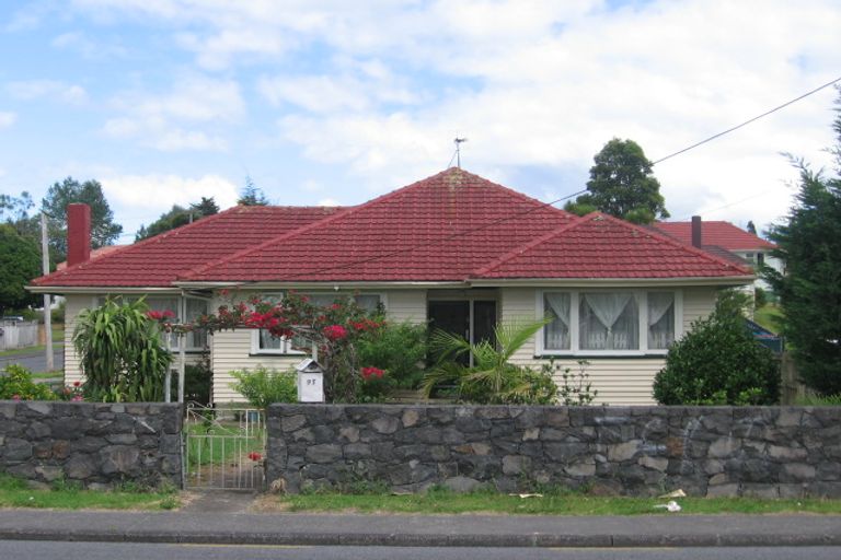 Photo of property in 93 Portage Road, New Lynn, Auckland, 0600