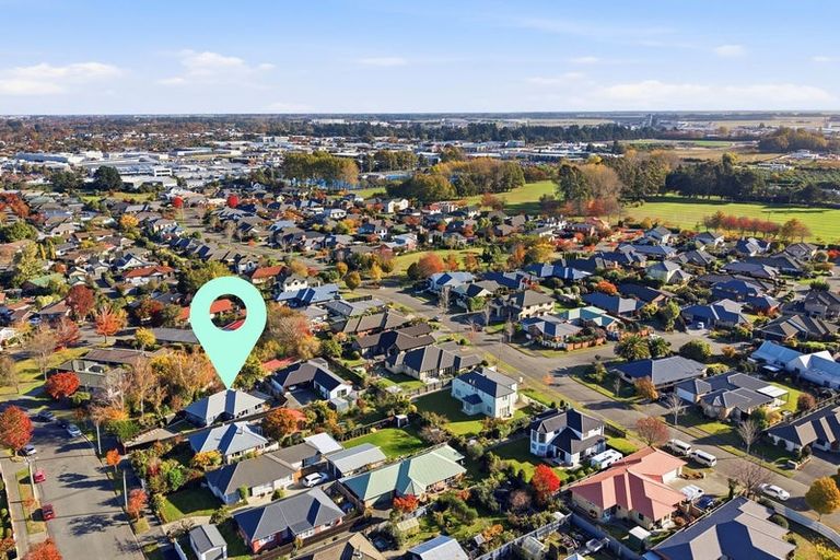 Photo of property in 42 Trafford Street, Harewood, Christchurch, 8051